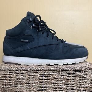 Men size 11.5 Reebok Classic Leather Mid Gore-Tex Trekking Boots Black